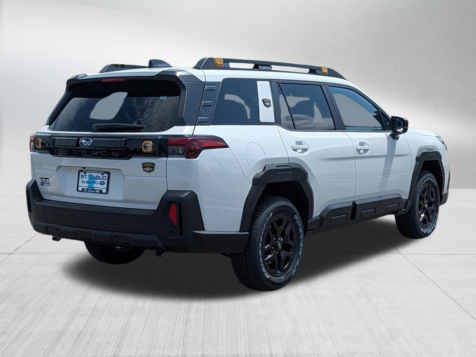 New 2026 CRYSTAL WHITE PEARL Subaru Wilderness image 4