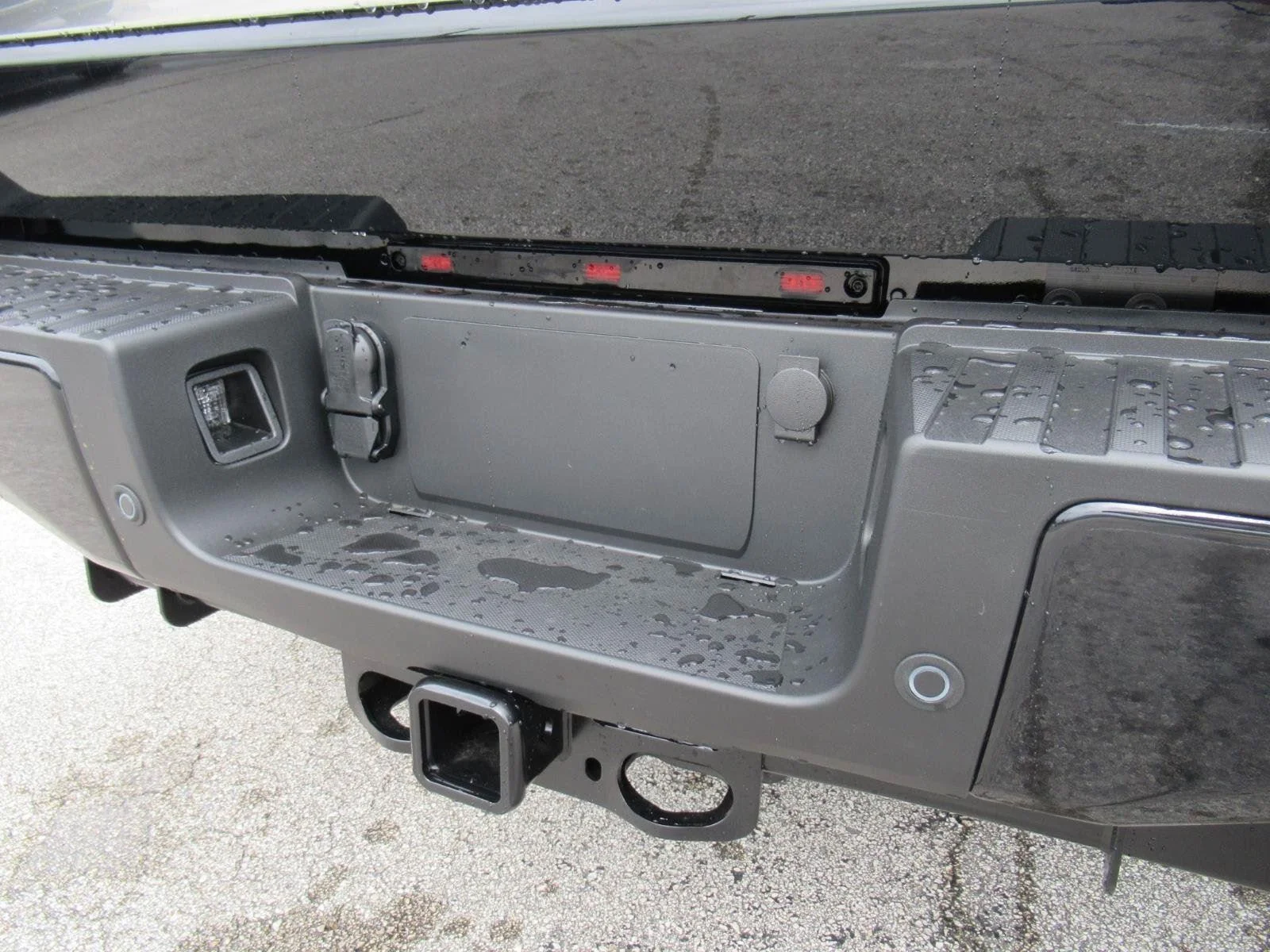 New 2026 Agate Black Metallic Ford F-350® Platinum® image 31