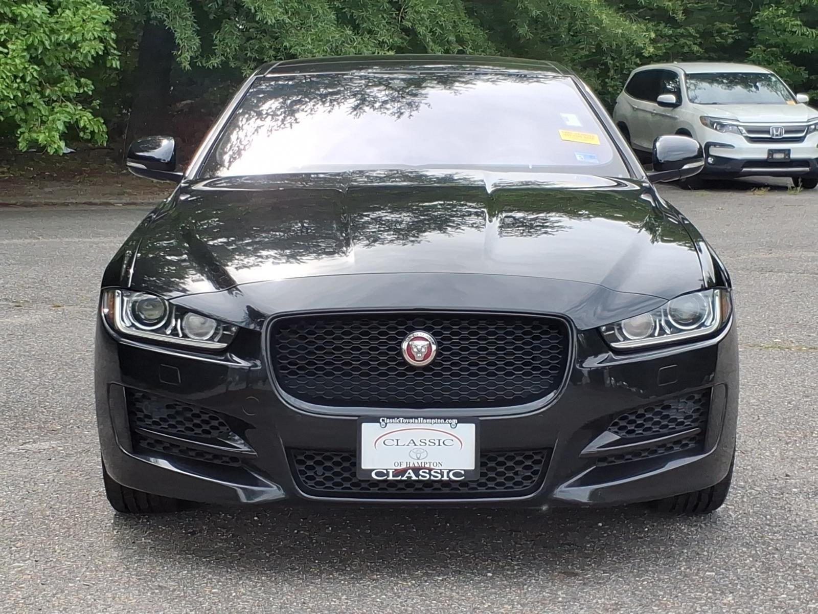 Used 2017 Ultimate Black Metallic Jaguar 35t R-Sport image 2