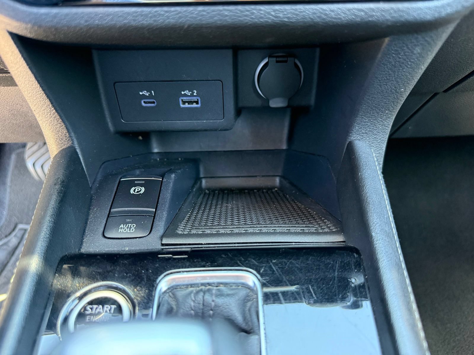 2024 Nissan Kicks SR - Photo 25