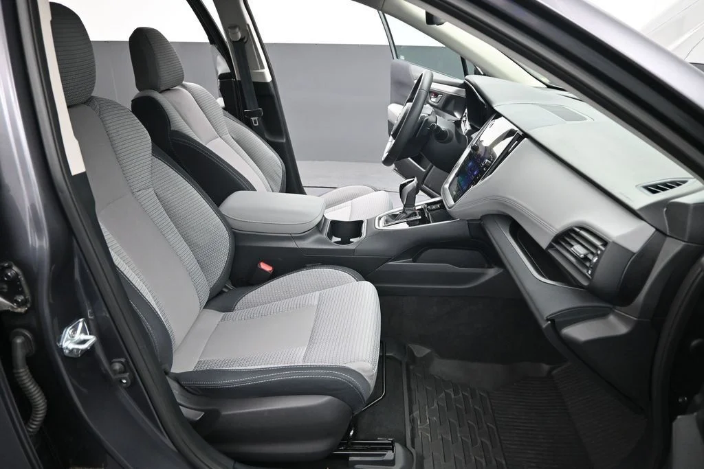 Used 2025 Gray Subaru Premium image 27