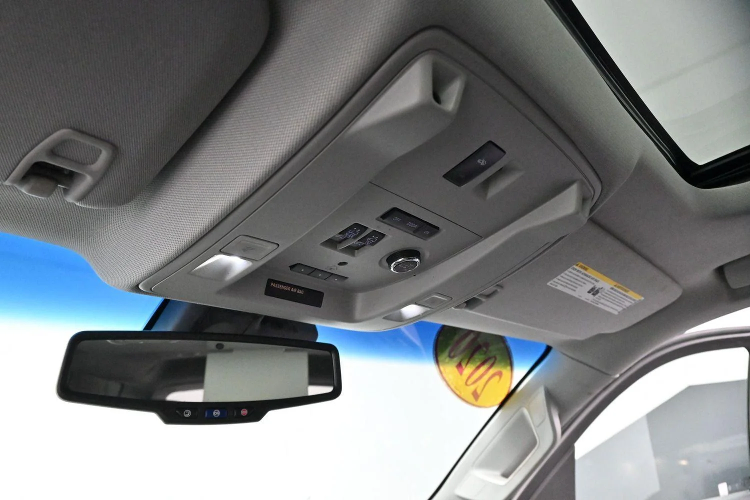 Used 2020 Summit White GMC Denali image 32