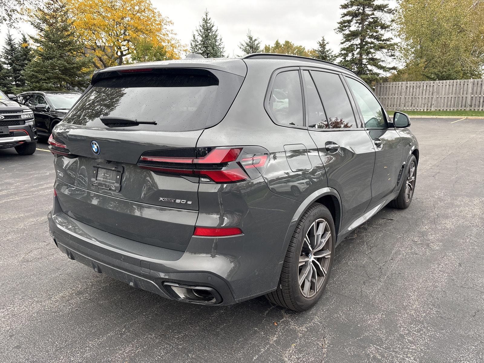 Used 2025 Dravit Grey Metallic BMW xDrive50e image 22