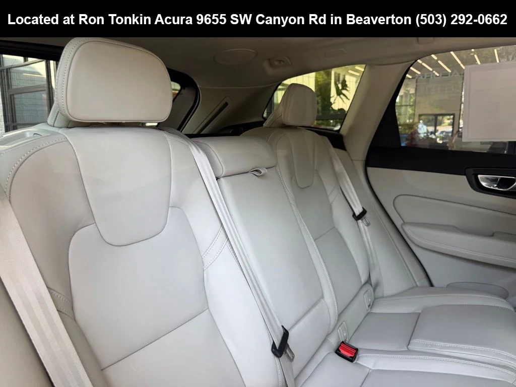 Used 2026 Crystal White Volvo T8 Ultra image 31