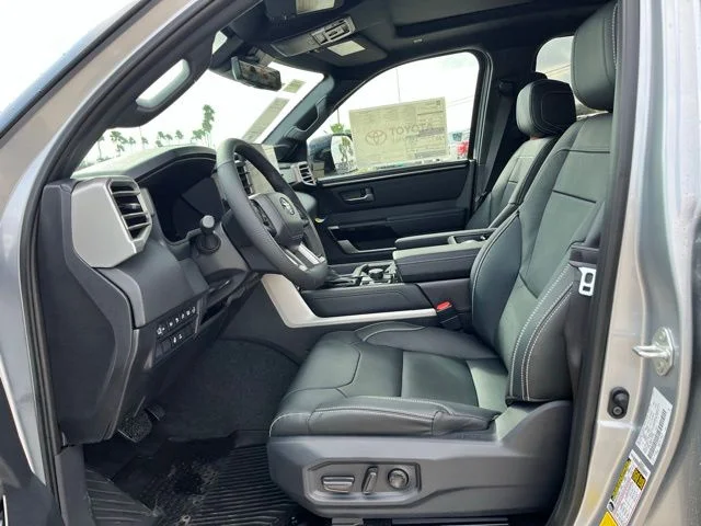 2026 Toyota Tundra Limited - Photo 15