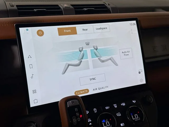 New 2026 Charente Grey Land Rover  OCTA image 18