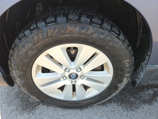Used 2015 Twilight Blue Metallic Subaru 2.5i Premium image 23
