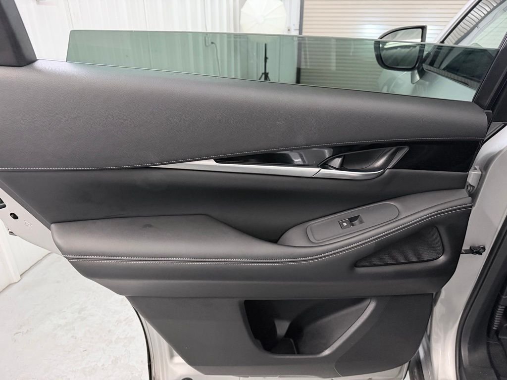 Used 2023 Silver INFINITI PURE image 30