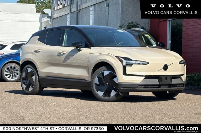 2026 Volvo EX30 Plus