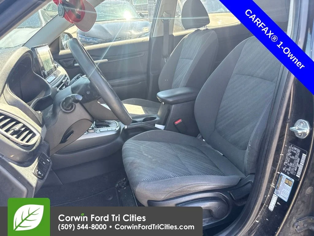 Used 2021 Cherry Black Kia LX image 3