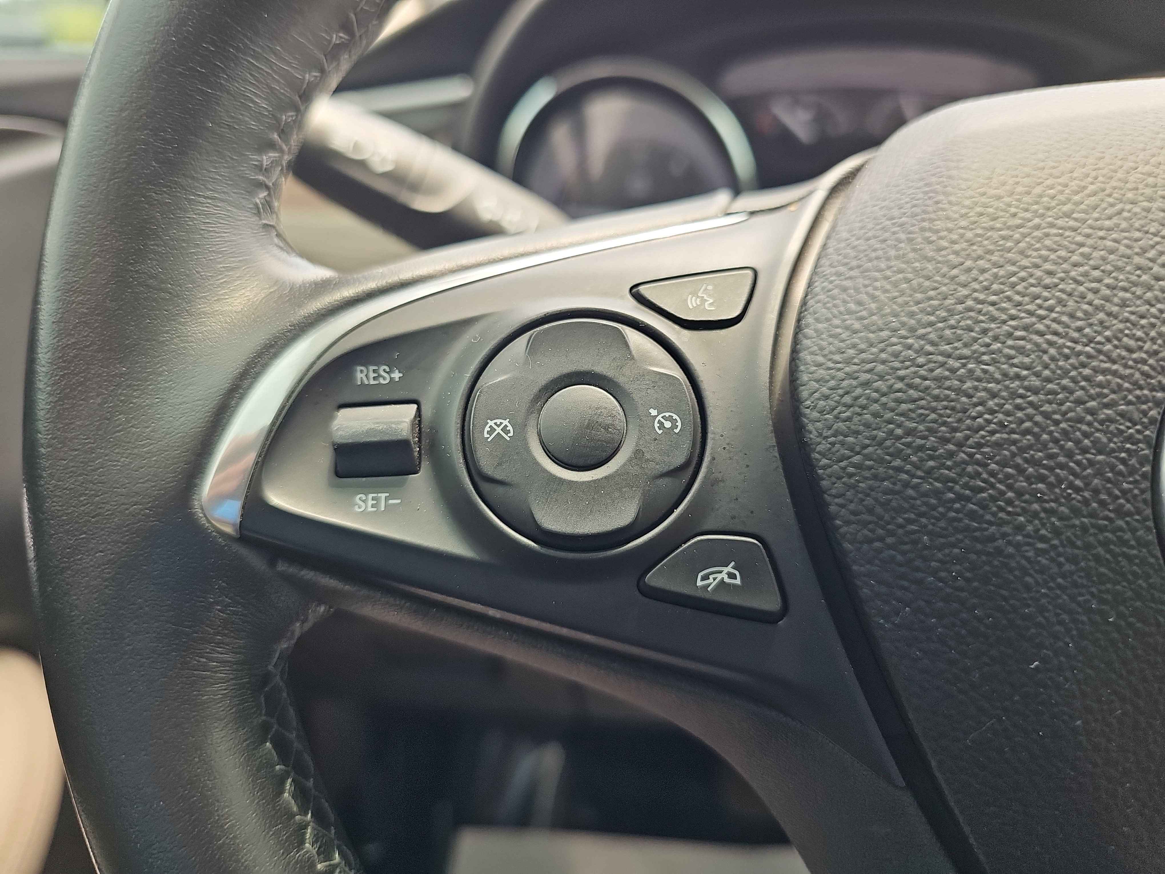 Used 2020 Satin Steel Metallic Buick Preferred image 13