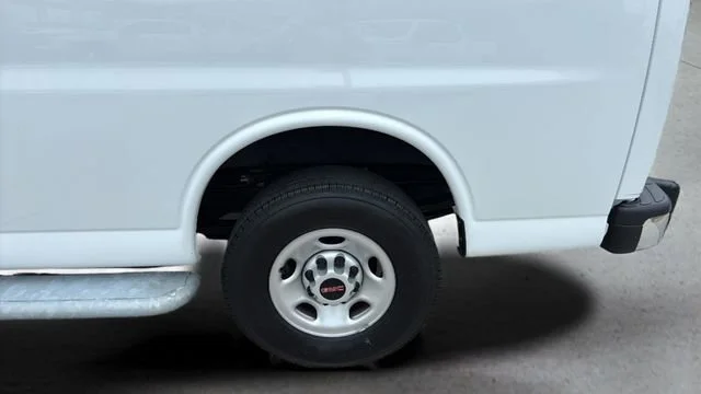 Used 2024 Summit White GMC Work Van image 33