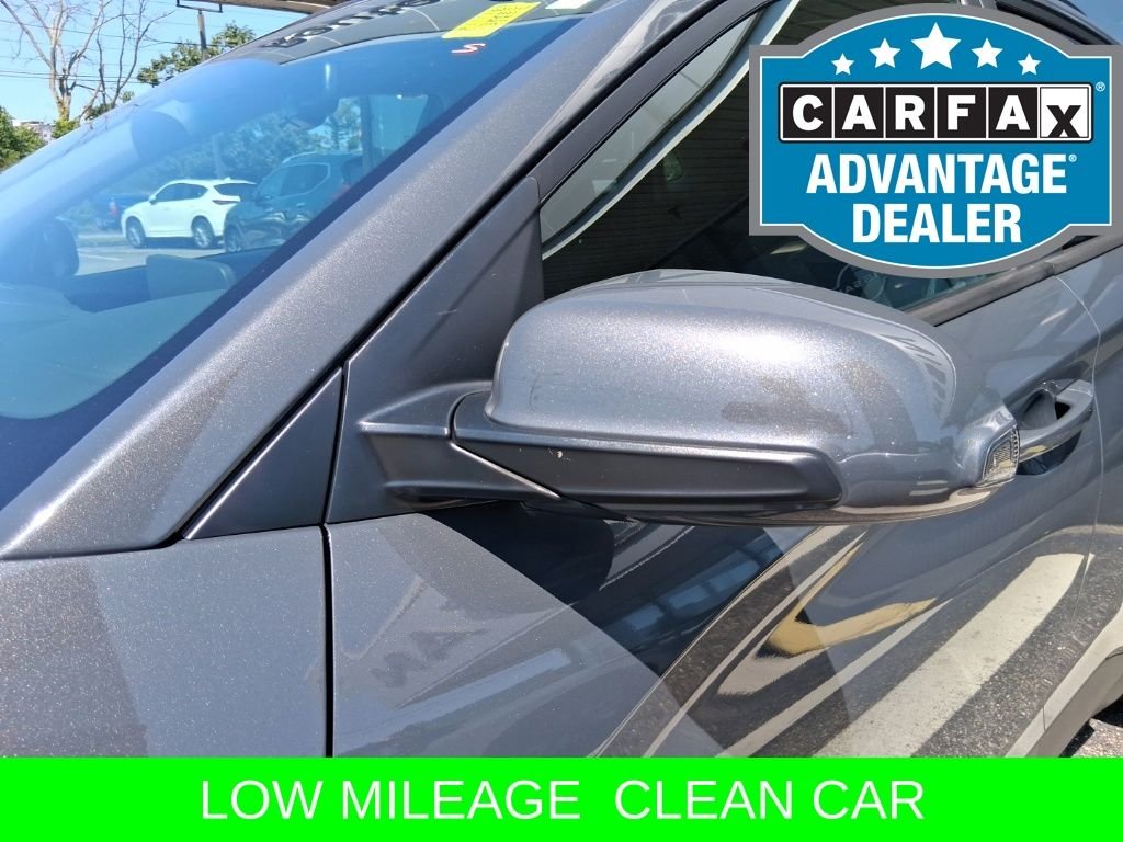 Used 2023 Gray Hyundai SEL image 8
