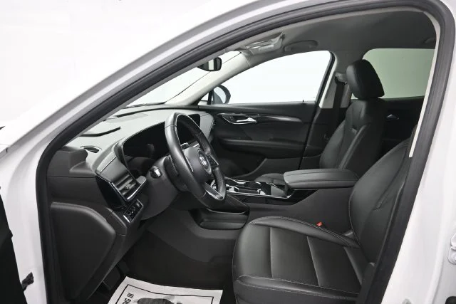 Used 2024 Summit White Buick Preferred image 10