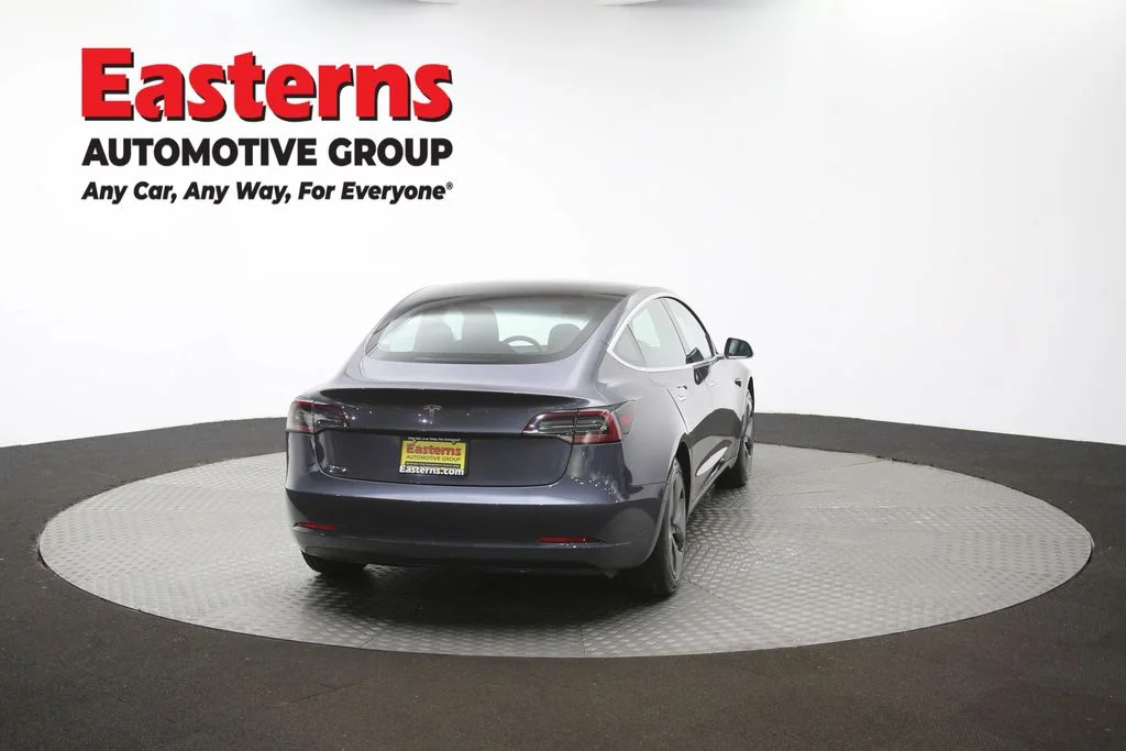 Used 2019 Gray Tesla Standard image 90
