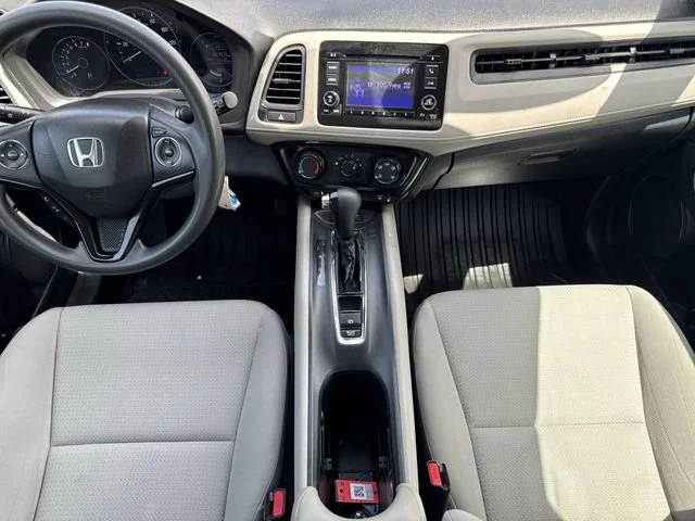 Used 2021 Lunar Silver Metallic Honda LX image 16