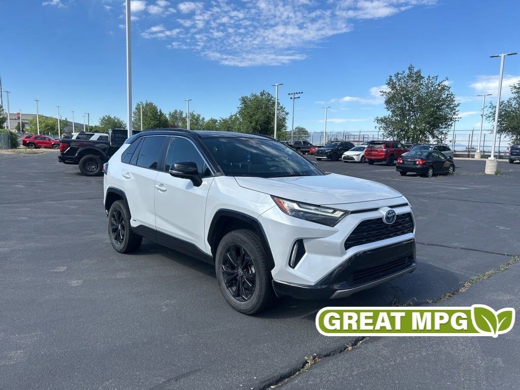 2023 Toyota RAV4 Hybrid XSE AWD's photo