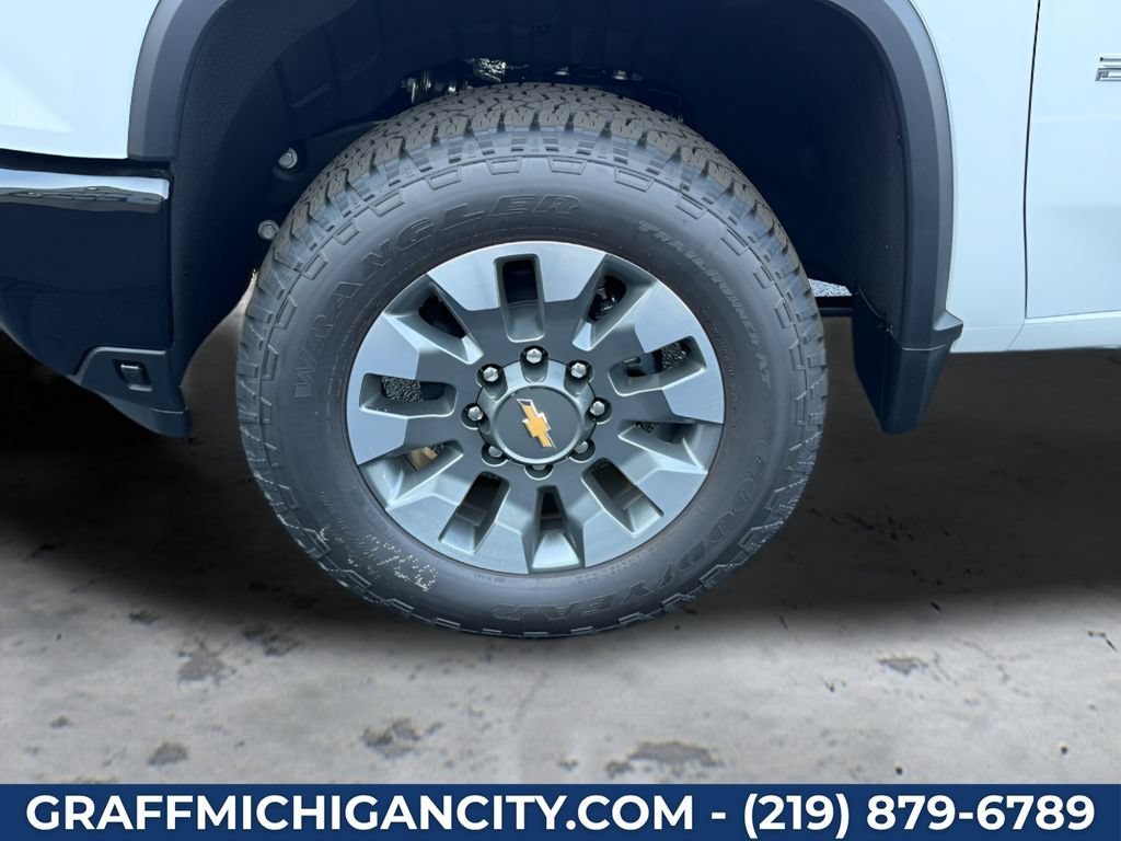 2026 Chevrolet Silverado 2500 HD Custom - Photo 32