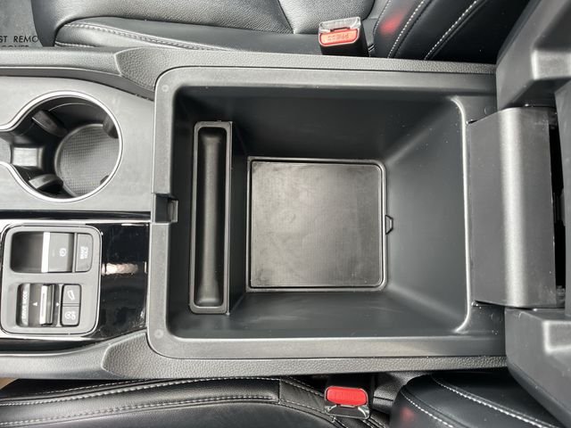 Used 2025  Honda Touring image 24
