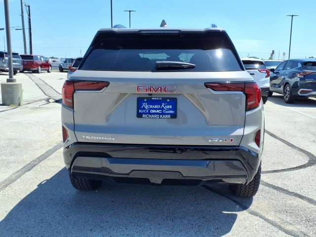 2026 GMC Terrain AT4 - Photo 6