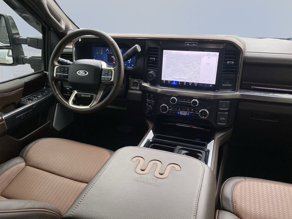 Used 2026 White Metallic Ford King Ranch image 15