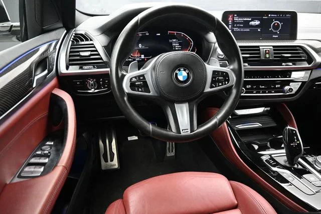 Used 2021 White BMW xDrive30i image 16