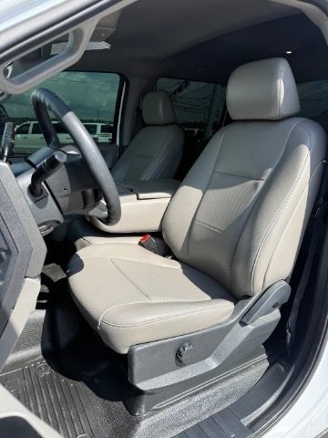 Used 2022 White Ford XL image 15