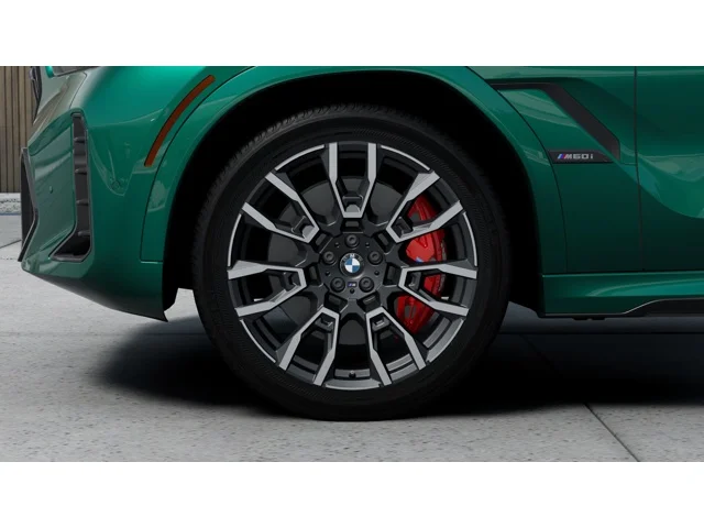New 2027 Isle of Man Green Metallic BMW M60i image 7