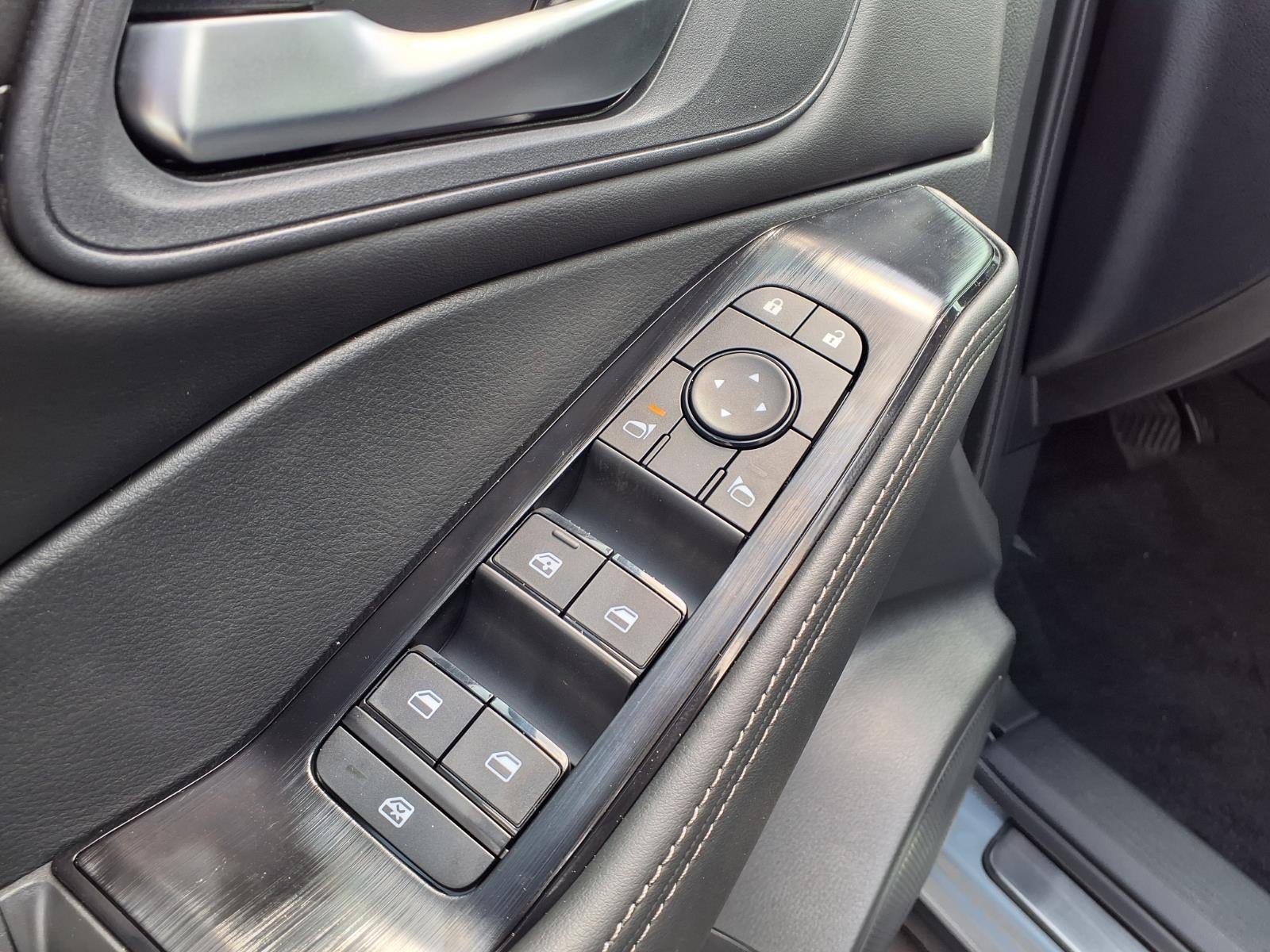 2026 Nissan Rogue Dark Armor™ Gray at Robbins Nissan