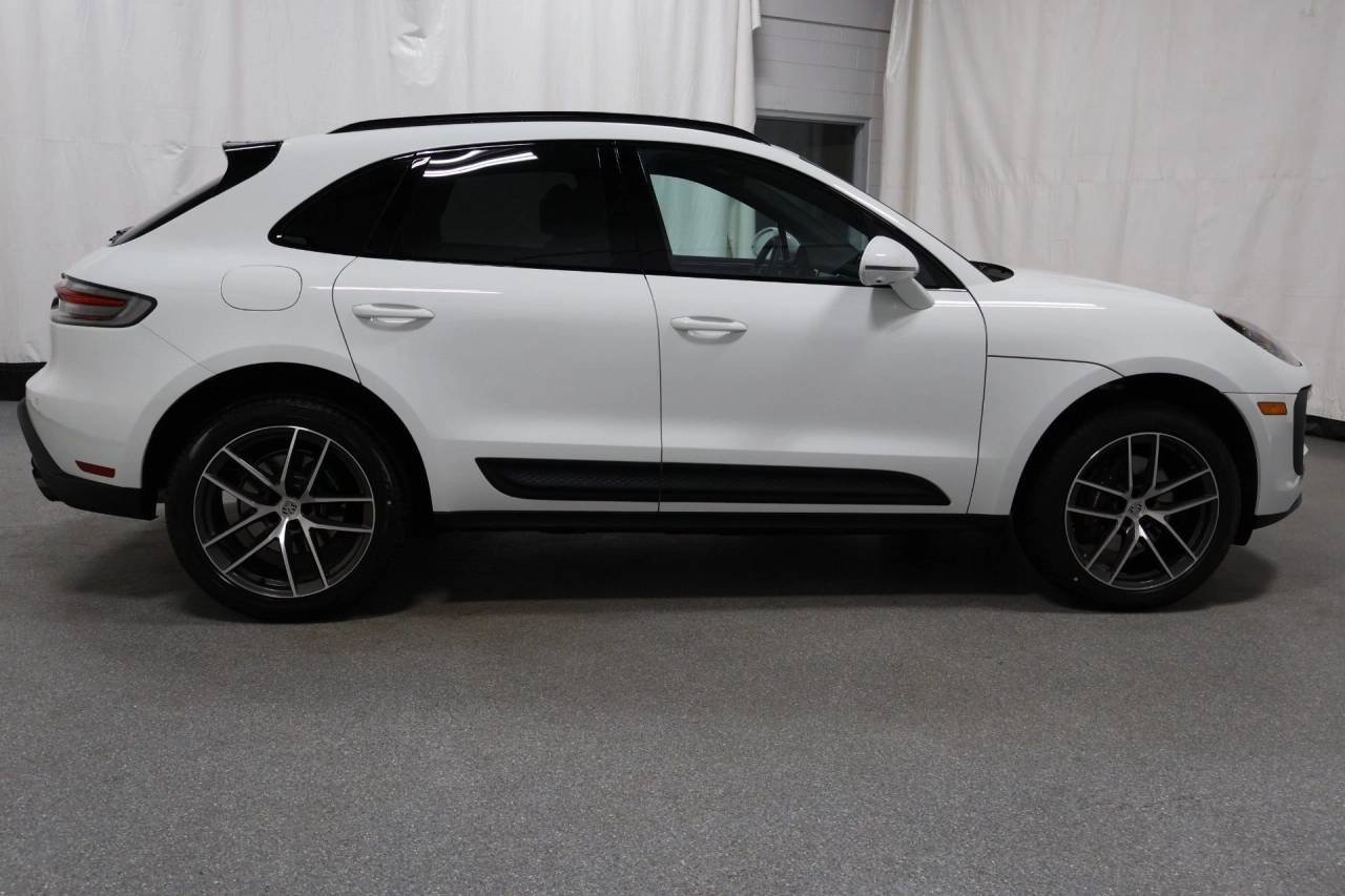 Certified Used 2026 White Porsche  image 10