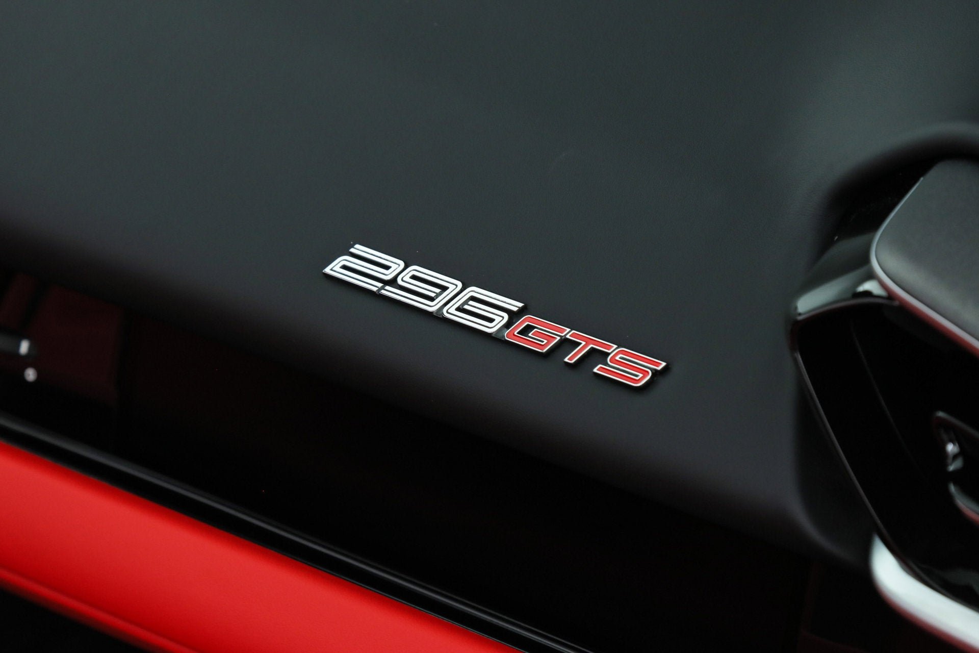Certified Used 2025 Nero Ferrari  image 51