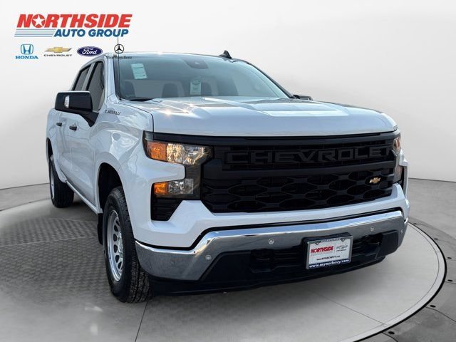 New 2026 Summit White Chevrolet WT image 1