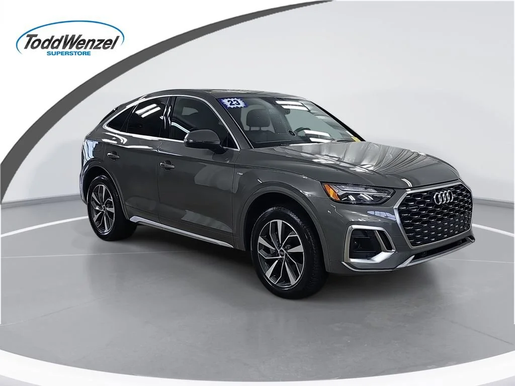2023 Audi Q5 Sportback 45 Premium Plus's photo