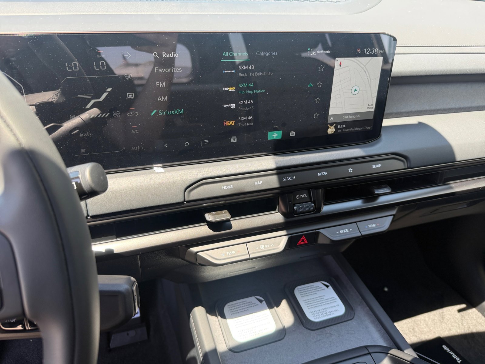 New 2027 Terrain Brown Kia X-Line SX image 12