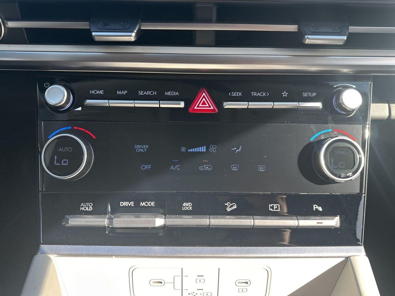 2026 Hyundai Santa Fe SE - Photo 24
