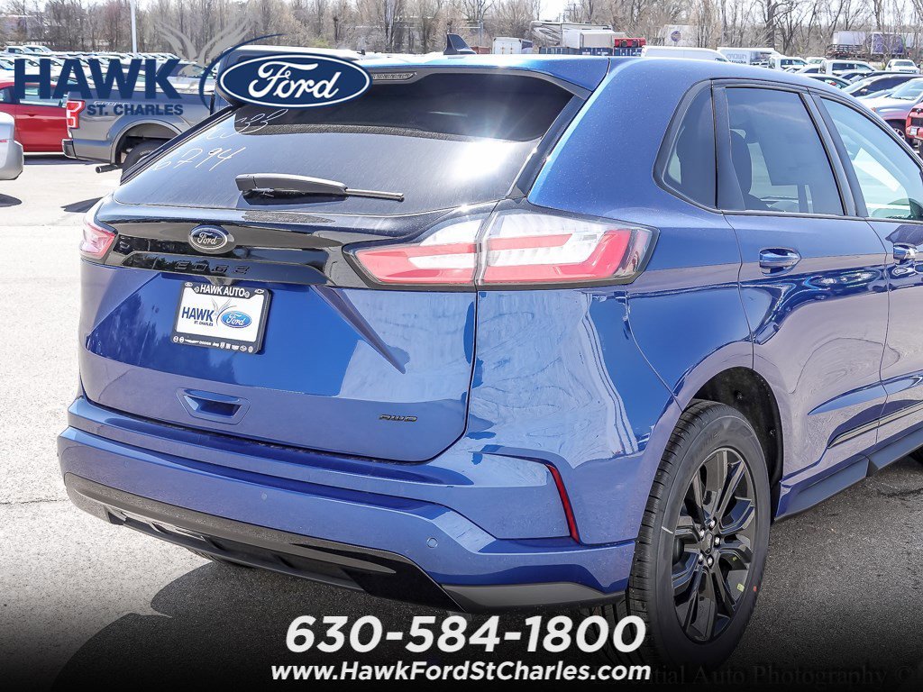 New 2024 Atlas Blue Metallic Ford SE image 6
