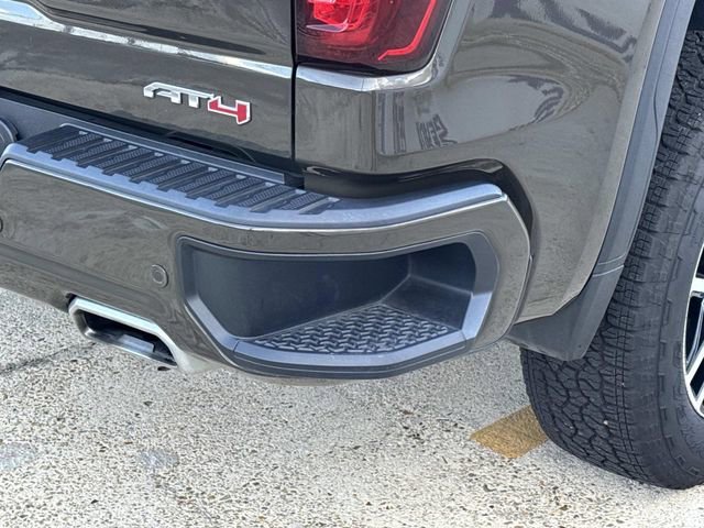 2023 GMC Sierra 1500 AT4 - Photo 14