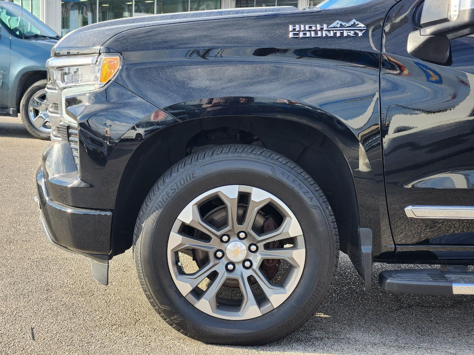 2023 Chevrolet Silverado 1500 photo 9 of 33
