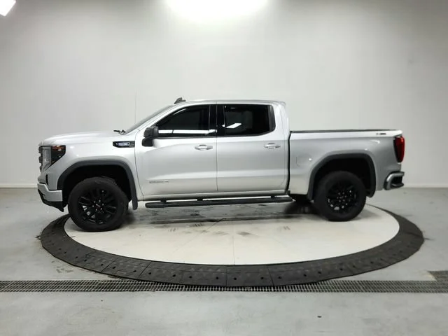 Used 2022 Quicksilver Metallic GMC Elevation image 5