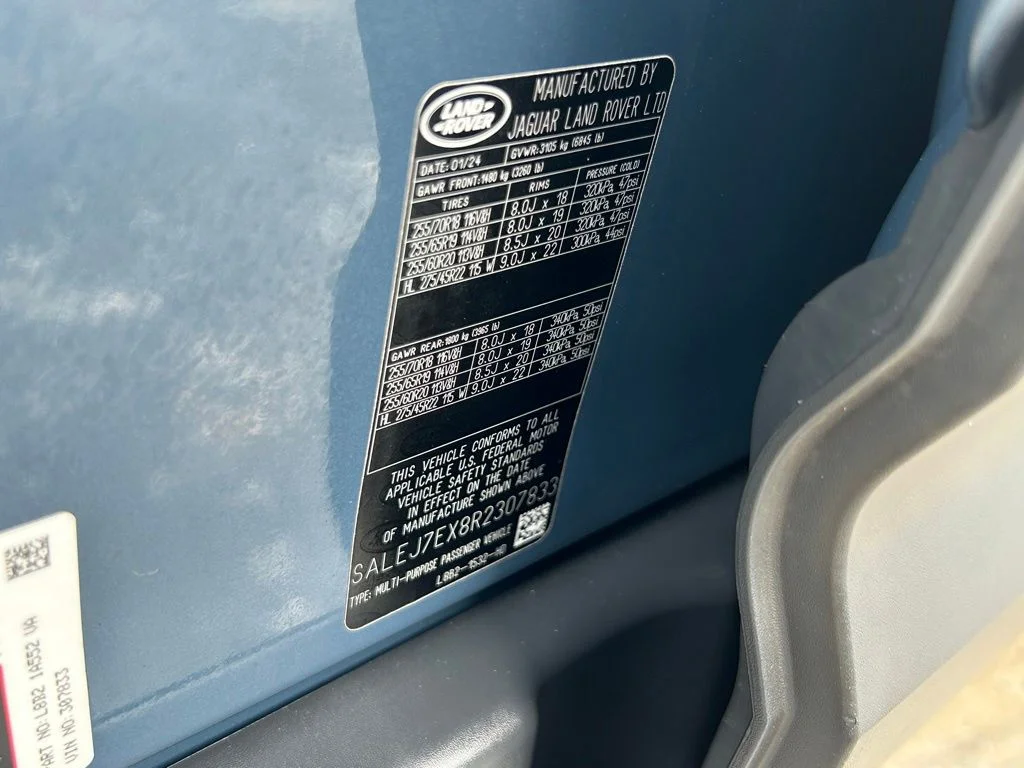 Used 2024 Blue Land Rover S image 58