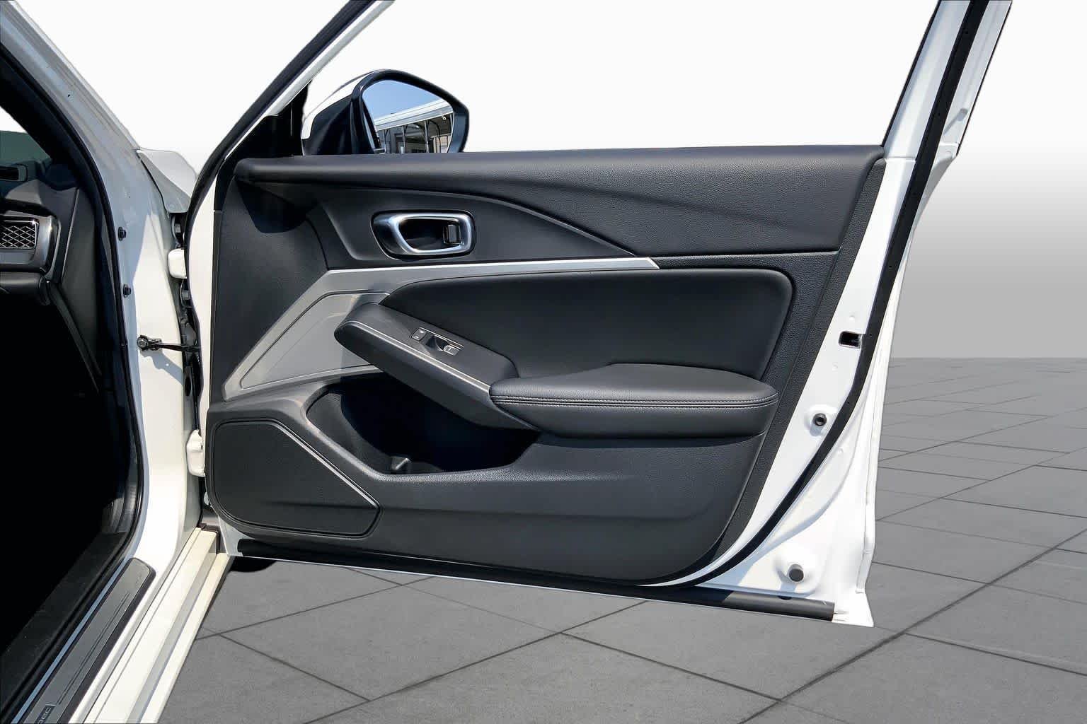 Certified Used 2025 Platinum White Pearl Acura w/A-Spec Package image 23