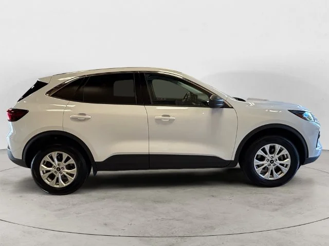 Used 2024 White Ford Active image 6
