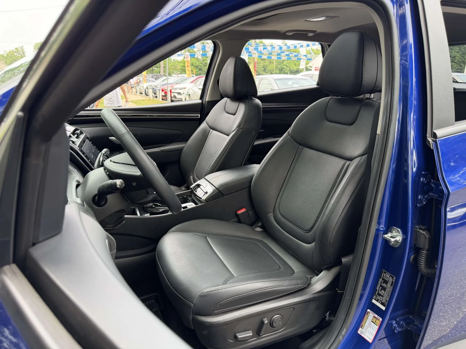 Used 2023 Blue Hyundai SEL image 20
