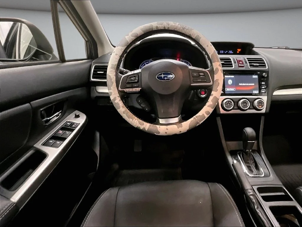 Used 2015 Gray Subaru 2.0i Limited image 8