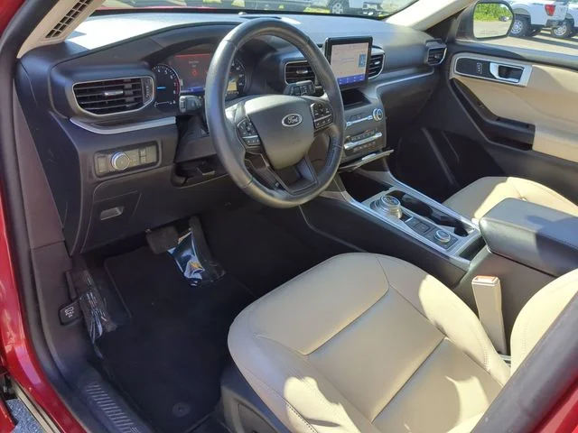 Used 2020 Red Ford XLT image 15