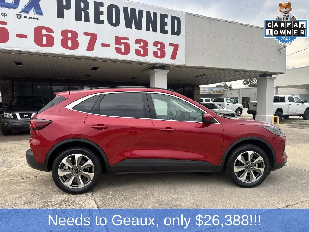 Used 2025 Red Ford Platinum image 11