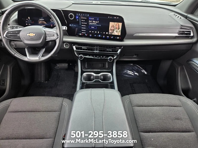 Used 2025 Summit White CHEVROLET FWD 4DR LT W/1LT image 12