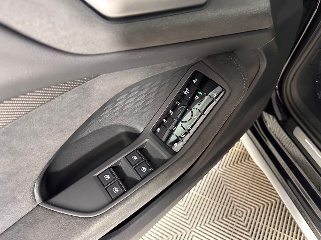 Used 2025 Black Metallic Audi 3.0T Premium Plus image 11