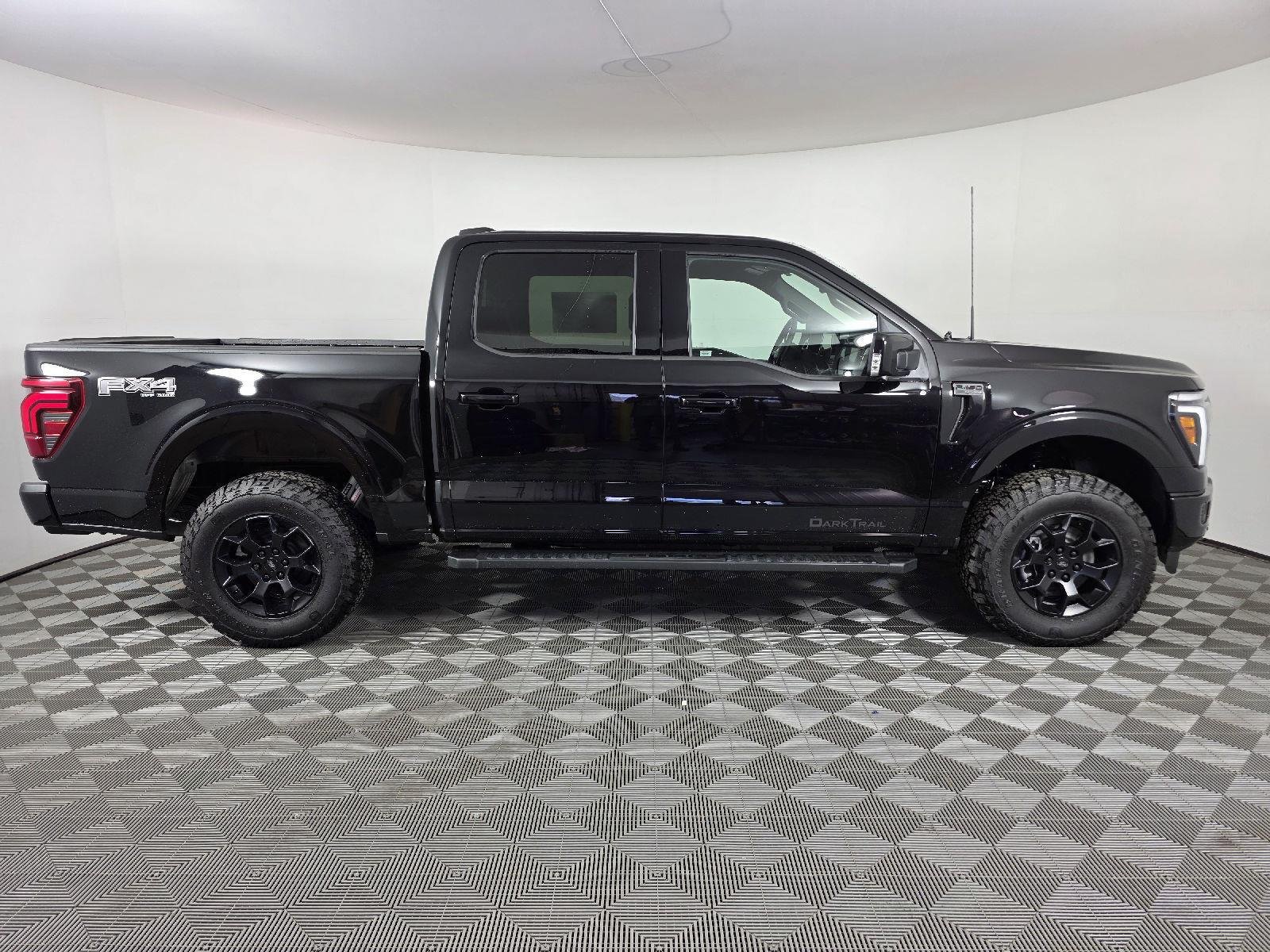 New 2025 Agate Black Metallic Ford Lariat® image 49