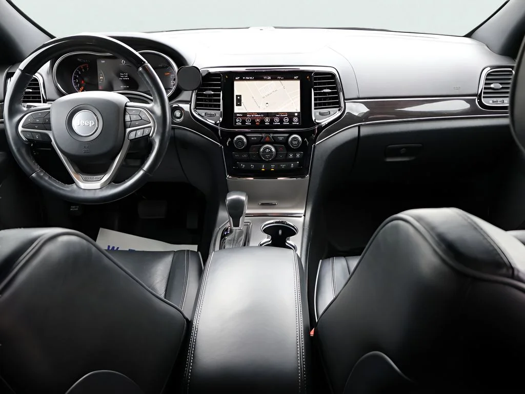 Used 2020 Blue Jeep Overland image 13